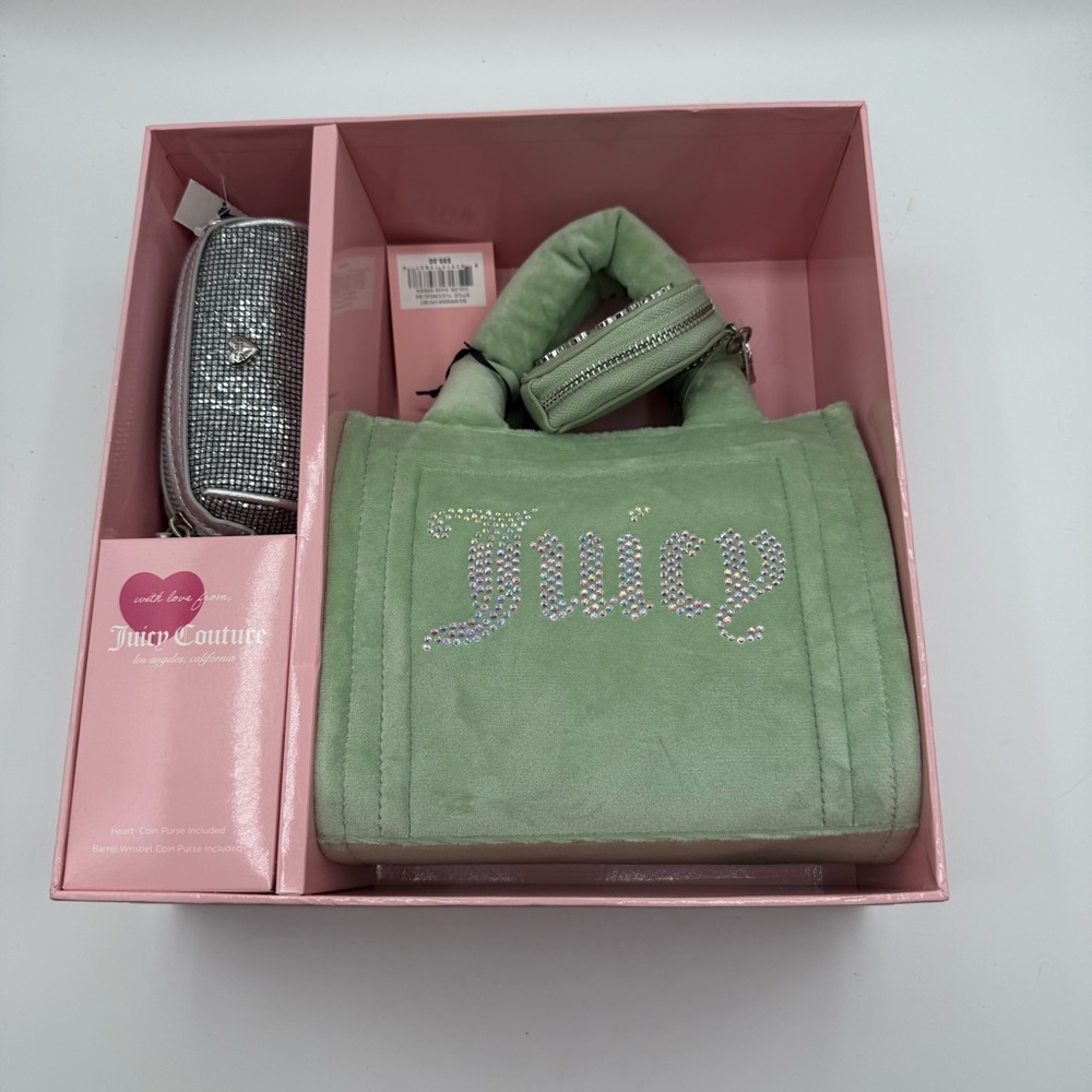 Juicy Couture Bag And Coin Purses Big Spender 3 Piece Velour Gift Box Set green